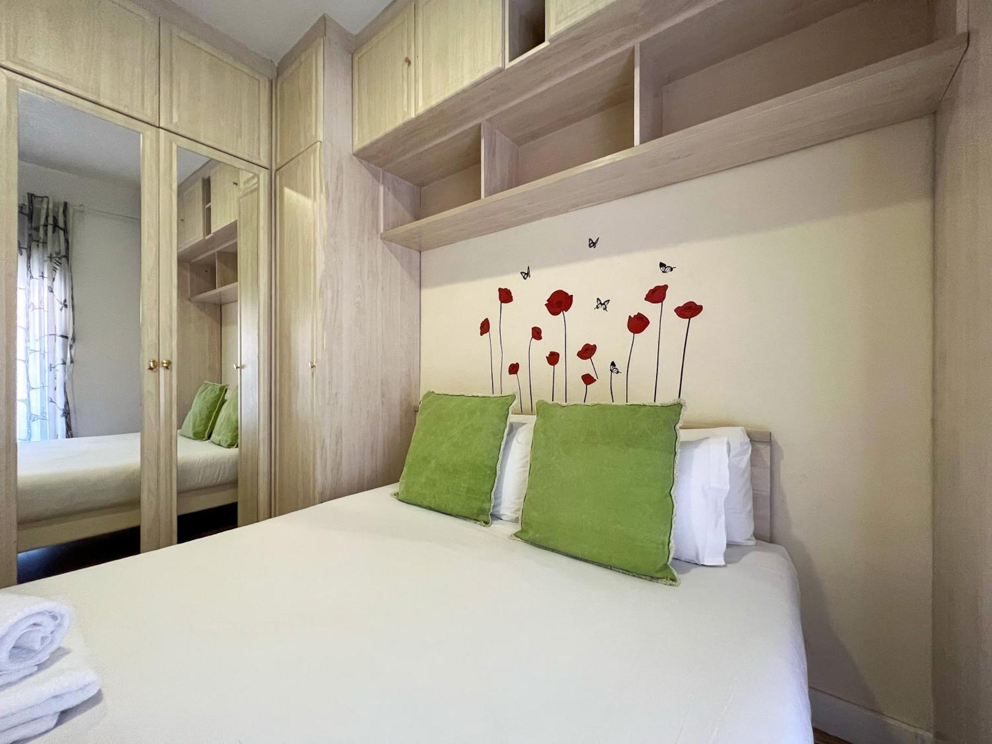 U-nique Sardenya Ii Apartment